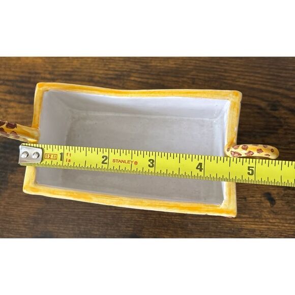 FAÏENCERIES D’ART DE MALICORNE / COLLECTION GÉRARD NOURI
Small giraffe planter - Picture 6 of 10